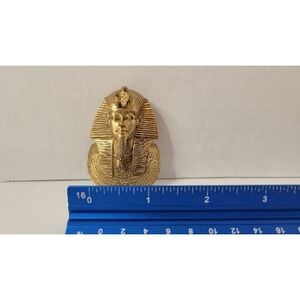 Gold Plated Pharaoh King Tut MMA Egyptian Revival Pendant Copyright 1976